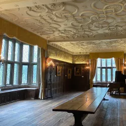 Salisbury House & Gardens - Urbandale