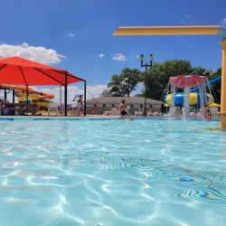 Independence Aquatic Center - Independence