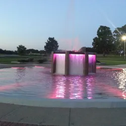 Independence Aquatic Center - Independence