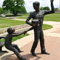 Independence Aquatic Center - Independence