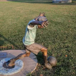 Independence Aquatic Center - Independence