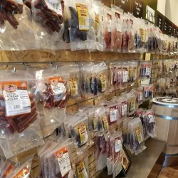 Legends Outlets Kansas City - Kansas City