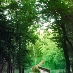 Ernie Miller Nature Center - Overland Park