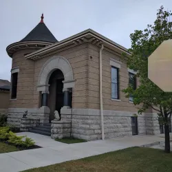 Paola Public Library - Paola