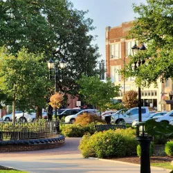 Fountain Square Park - Bowling Green