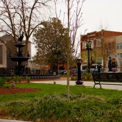 Historic Downtown Bowling Green - Bowling Green