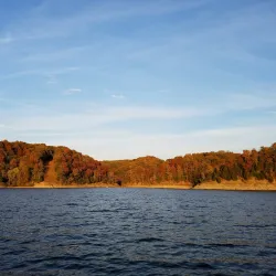 Green River Lake Marina - Columbia
