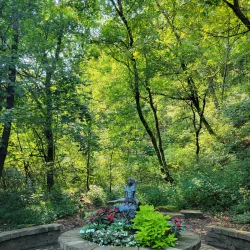 Cove Spring Park - Frankfort