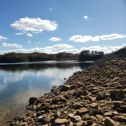 Laurel River Lake - London