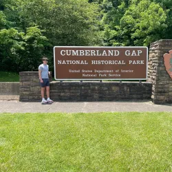 Cumberland Gap Welcome Center - Middlesborough