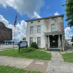 Lloyd Tilghman House and Civil War Museum - Paducah