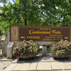 Cumberland Falls State Resort Park - Somerset