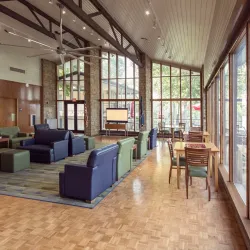 Lake Cumberland State Resort Park - Somerset