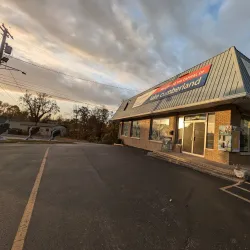 Lake Cumberland Welcome Center - Somerset