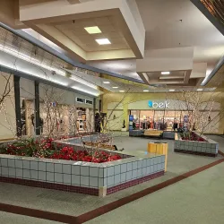 Somerset Mall - Somerset