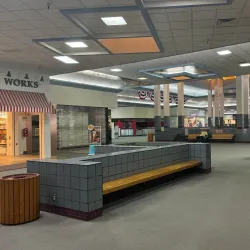 Somerset Mall - Somerset