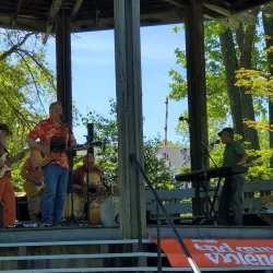 Brunswick Town Mall - Brunswick