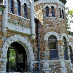 Fairfield Public Library - Fairfield