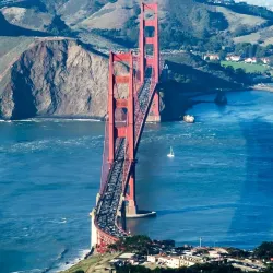 Golden Gate Bridge - California
