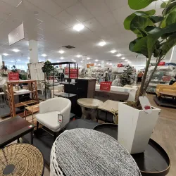 Hunt Valley Towne Centre - Hunt Valley