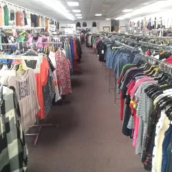 Temple Hills Shopping Center - Temple Hills