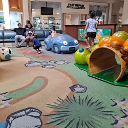 St. Charles Towne Center - Waldorf