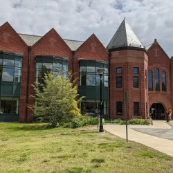 Acton Memorial Library - Acton