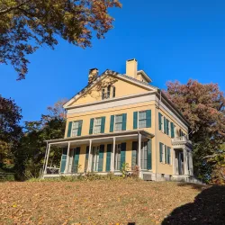 Emily Dickinson Museum - Amherst