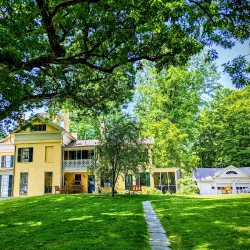 Emily Dickinson Museum - Amherst