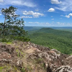 Mount Holyoke Range State Park - Amherst