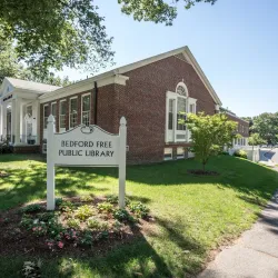 Bedford Town Library - Bedford