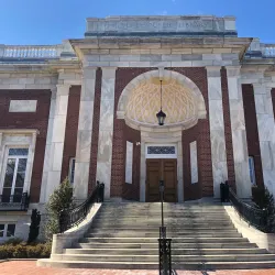 Beverly Public Library - Beverly