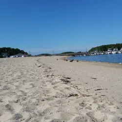 Monument Beach - Bourne