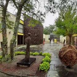 Fuller Craft Museum - Brockton