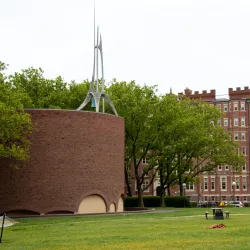 Massachusetts Institute of Technology (MIT) - Cambridge