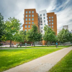 Massachusetts Institute of Technology (MIT) - Cambridge