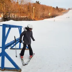 Blue Hills Ski Area - Canton