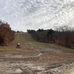 Blue Hills Ski Area - Canton