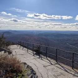 Mount Tom State Reservation - Easthampton