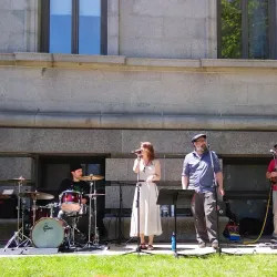 Fall River Public Library - Fall River