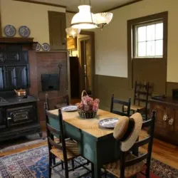 Whistler House Museum of Art - Lowell