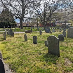 Old Burying Point Cemetery - Salem