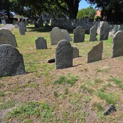 Old Burying Point Cemetery - Salem