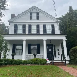 Captain Bangs Hallet House - South Yarmouth