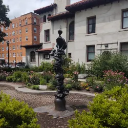 Quadrangle - Springfield