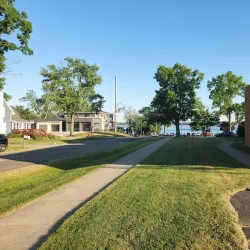 Walled Lake - Commerce