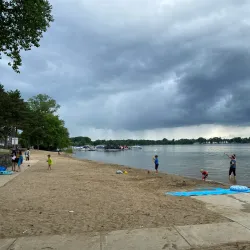 Lakeshore Park - Farmington Hills