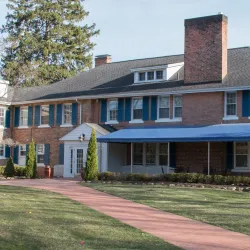 Longacre House - Farmington Hills