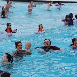 Red Oaks Waterpark - Madison Heights