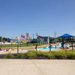 Red Oaks Waterpark - Madison Heights